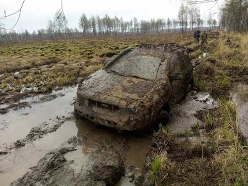 вытащить машину из грязи в киеве